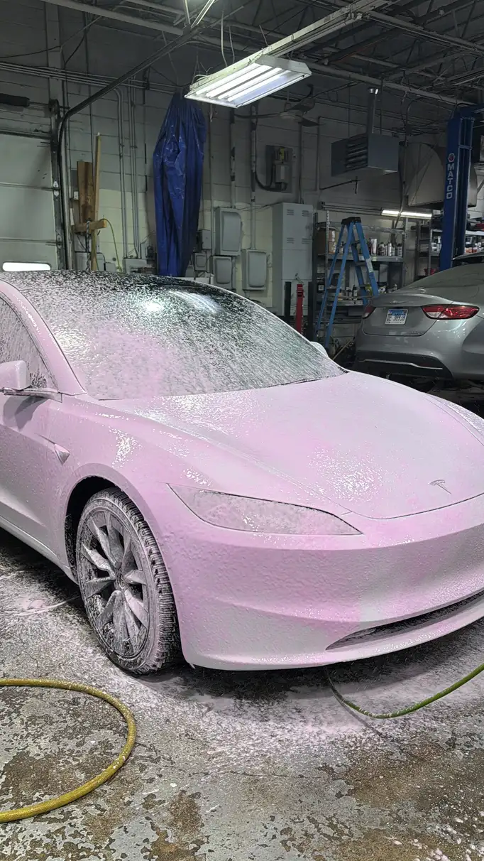 Signature Hand Wash technical detailing